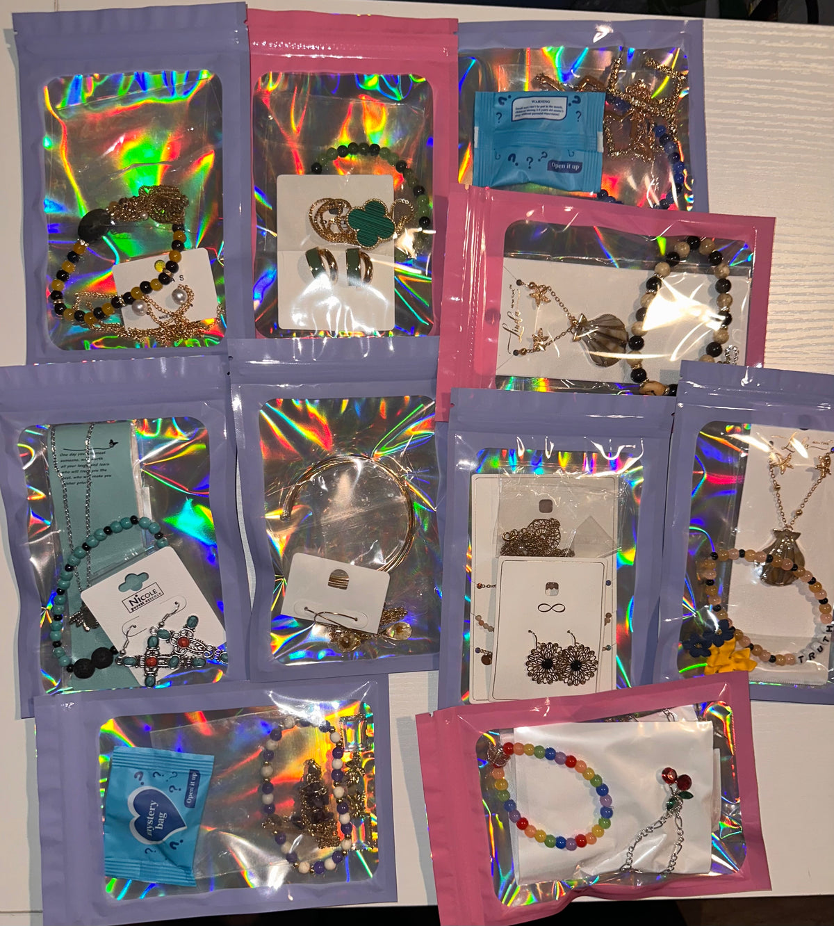 4-pack - Mystery Jewelry Bags